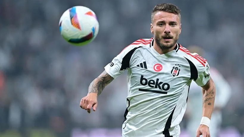 Beşiktaş’ın Eski Golcüsü Ciro Immobile’den Şaşırtan Karar: Kramponlarını Astı - Resim : 1