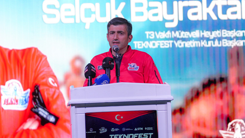 TEKNOFEST Mavi Vatan'da Görkemli Gövde Gösterisi! Selçuk Bayraktar'dan Çarpıcı Mesaj: 'Vazgeçmeyiz' - Resim : 1