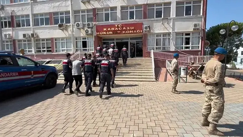 'Terör Olayına Karıştınız' Yalanıyla Milyonluk Vurgun: 8 İlde Operasyon, 7 Kişi Tutuklandı - Resim : 1