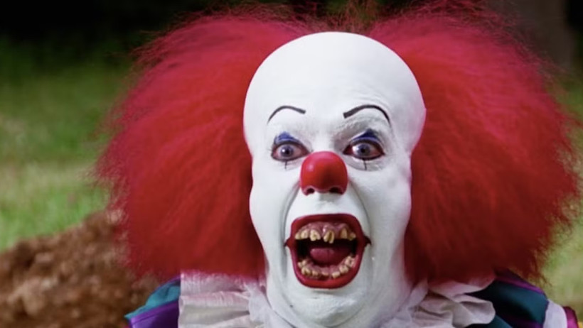 Korku Sinemasının Efsane Yüzü Tim Curry Hayatını Kaybetti - Resim : 2