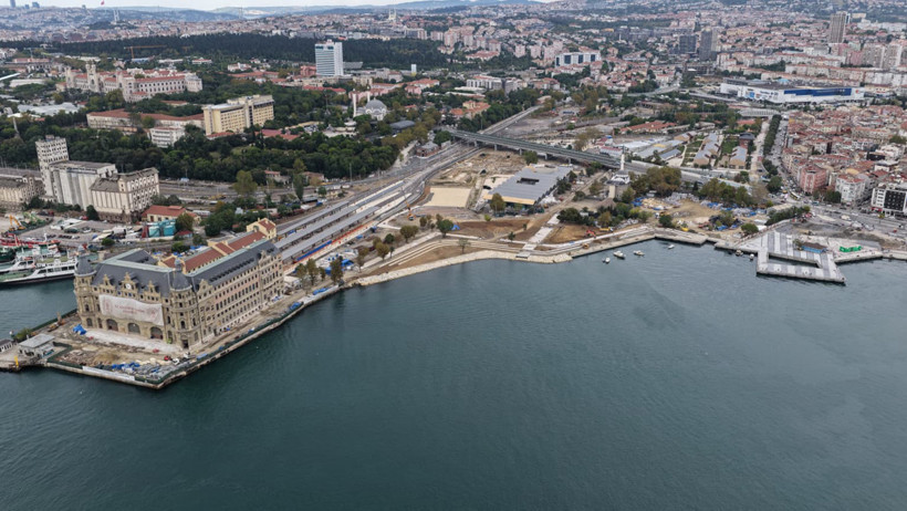 Haydarpaşa Garı'nda 800 Kazık Kayıp: Tarihi Yapıda Sıvılaşma Riski Nedeniyle İlk Etap 2027’ye Ertelendi - Resim : 1
