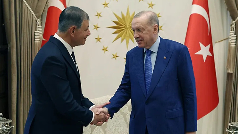 Cemil Tugay'dan AK Parti Genel Merkezi'nde İlk Açıklama: 'İzmir'i Çok Güzel Şeyler Bekliyor' - Resim : 1