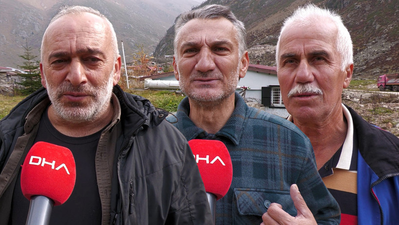 Rize’de Görenleri Şaşırtan Gelenek! Köylüler Her Kış Cami Minaresini Yere Yatırıyor - Resim : 3