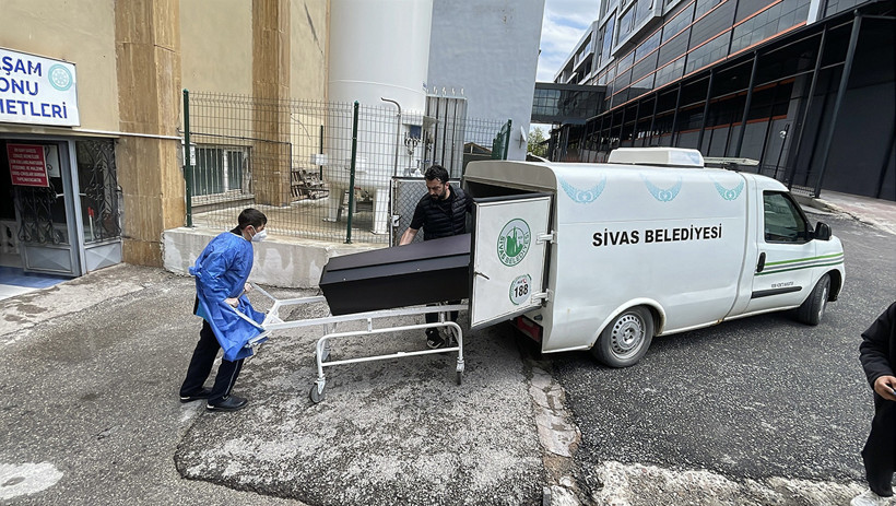 Kene Yok, Virüs Var: Kabus Bitmiyor, Sivas'ta Üçüncü Ölüm! - Resim : 2