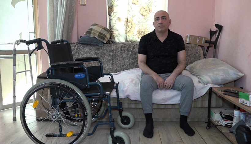 İşten Dönünce Koltukta Uyuyakaldı! Sabah Uyandığında Bacaklarının Tutmadığını Fark Etti, Hayatı Bir Anda Değişti - Resim : 2