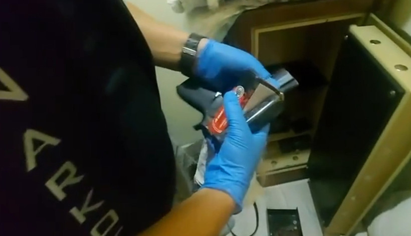 Antalya Aksu'da Geniş Kapsamlı Silah Operasyonu - Resim : 1