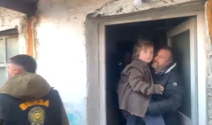 Bursa’da Akılalmaz Olay: Çöp Evde 7 Yıl Hapis! Kaçırılan Alman Çocuk Bitkin Halde Bulundu - Resim : 3