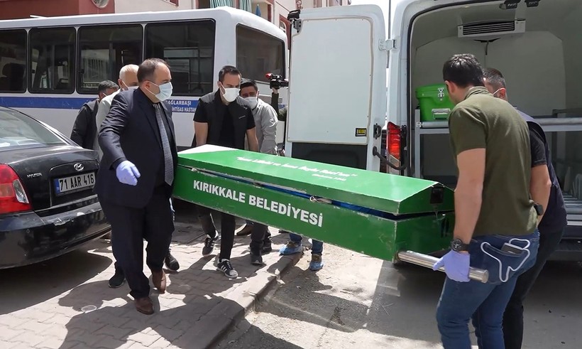 Sessiz Daireden Vahşet Çıktı! 11 Yıllık Sır Perdesi İşte Böyle Aralandı... Okurken Şoke Olacaksınız - Resim : 4