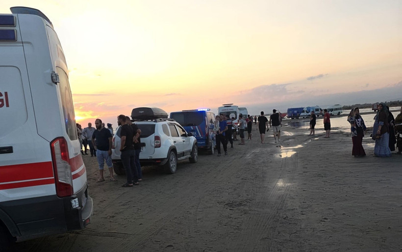 Mersin'den Bir Acı Haber Daha Geldi! Dalgalar 4 Kişilik Aileyi Yok Etti - Resim : 2