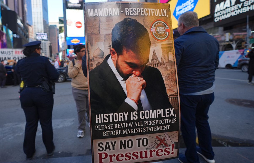 Times Meydanı’nda Mamdani'ye 'Karabağ' Protestosu: 'Gerçekleri Çarpıtmayın' - Resim: 14