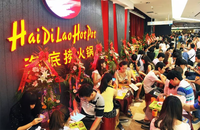 Çin'de Restoranda İğrenç Olay: 17 Yaşındaki Gençler Kazana İdrar Yaptı, Rekor Ceza Kesildi - Resim : 2