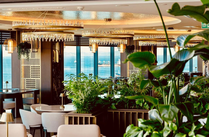 Bir Sofra Bin Yolculuk - Resim : 1