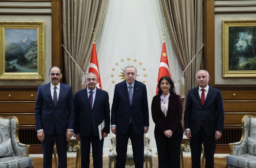 Cumhurbaşkanı Erdoğan'a 13 Madde İlettiler mi? DEM Parti'den Açıklama Geldi - Resim : 2