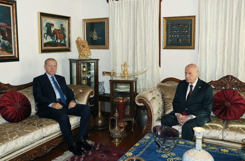 Cumhurbaşkanı Erdoğan'dan MHP Lideri Bahçeli'ye Ziyaret! Görüşme Başladı - Resim : 3