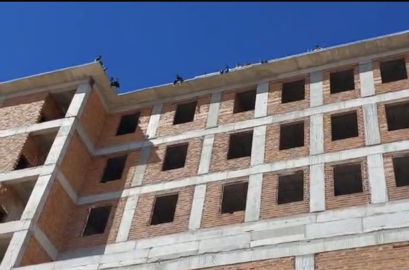 Gaziantep’te Korku Dolu Anlar! 15 İşçi Toplu İntihar Girişiminde Bulundu - Resim : 1