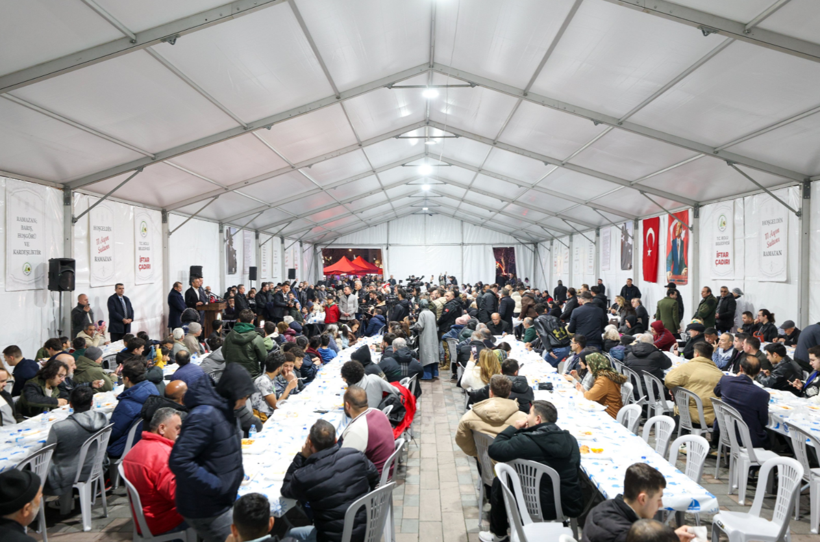 Özgür Özel Cumhurbaşkanı Erdoğan'a Seslendi: 'Trump'a 'One Minute' Diyeceksin' - Resim : 1