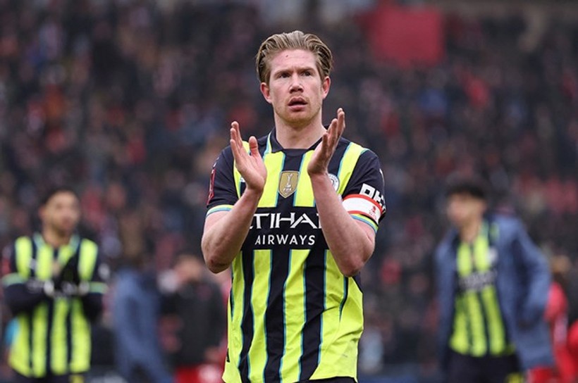 Adı Fenerbahçe ve Galatasaray'la Anılıyordu: De Bruyne Kararını Duyurdu - Resim : 1