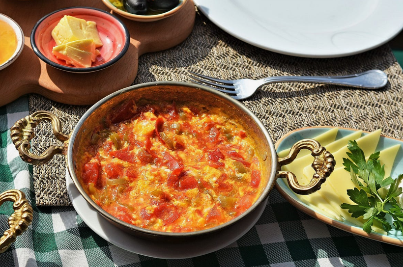 Menemen Tartışması Tescillendi! Soğanlı mı Soğansız mı? Türk Mutfağının Efsane Polemiğinde Son Nokta - Resim : 1