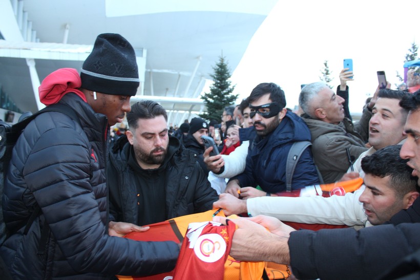 Galatasaray Sivas'ta Coşkuyla Karşılandı - Resim : 1