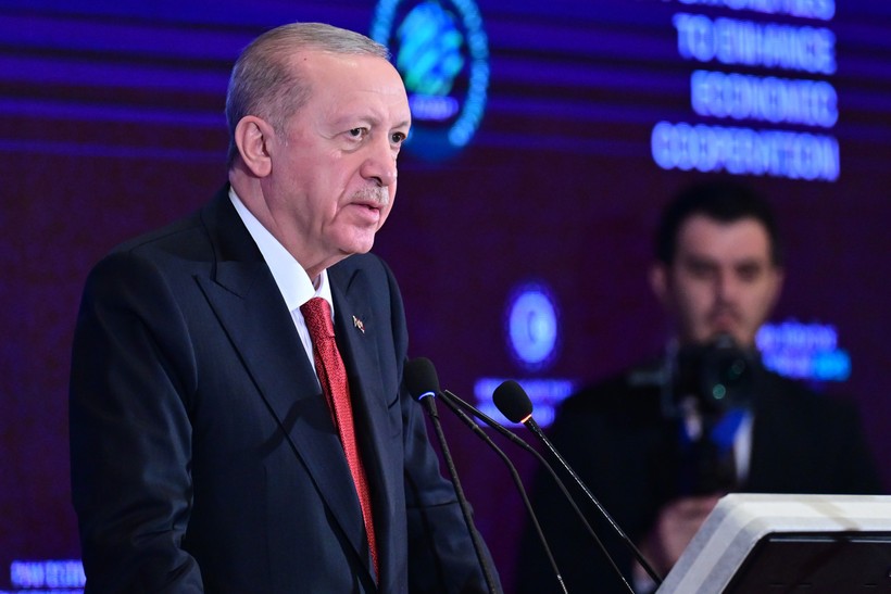 Cumhurbaşkanı Erdoğan'a Üçlü Zirve Soruldu! 'Üç Kişi de Birbirini Yemeye Başladı' - Resim : 2