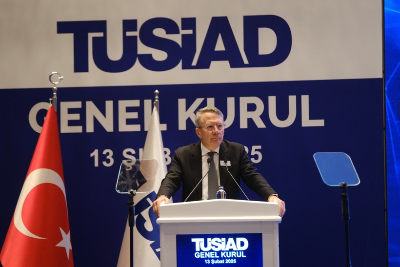 Tüm Gözler TÜSİAD'daydı! Soruşturma Sonrası 'Demokrasi' Vurgulu Açıklama - Resim : 1