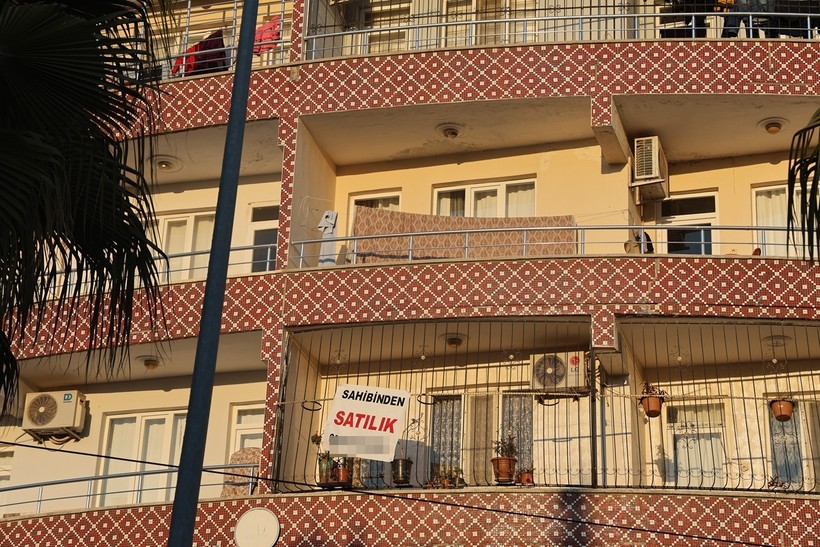 Eskiden Boş Yer Yoktu, Şimdi Kiracı Bulamıyorlar! Kiralar 5 Bin TL Birden Düştü, 8 Bin Liraya Bile Ev Var - Resim : 1