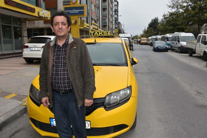 Müşteri Olarak Bindiği Takside Şoförü Gasp Etti - Resim : 1