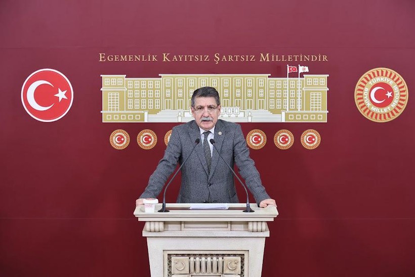 Meme Kanserinin Teşhisinde Çığır Açan Keşfe İmza Atmıştı: Prof. Dr. Dağdeviren'e Meclis Kürsüsünden Kutlama - Resim : 1