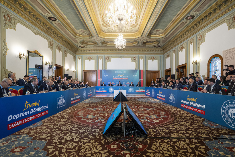 İstanbul'da 600 Bin Konut Alarm Veriyor! Murat Kurum'dan Belediye Başkanlarına Çağrı - Resim : 1