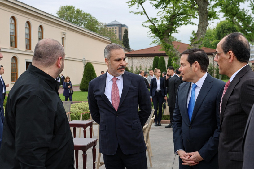 Barışa İlk Adım... İstanbul'da Diplomasi Trafiği: Kritik Zirve Sona Erdi - Resim : 5