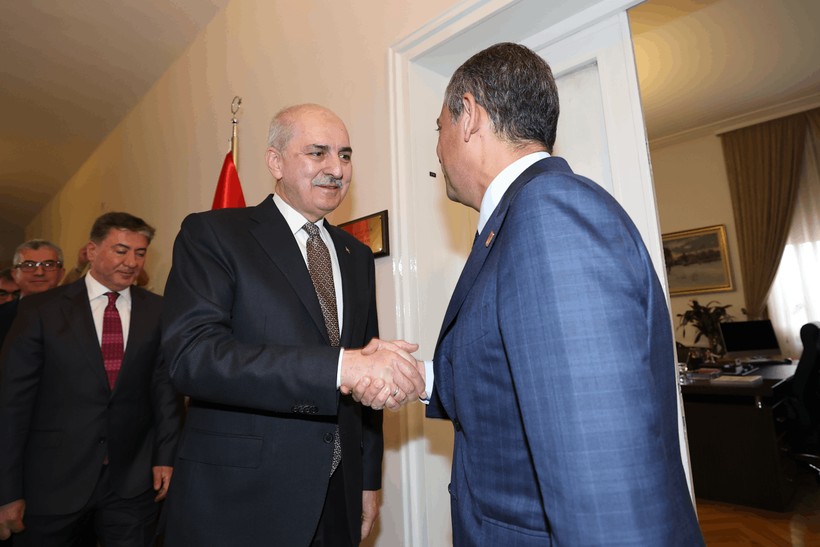 Kurtulmuş-Özel'den Görüşme Sonrası İlk Açıklama - Resim : 1