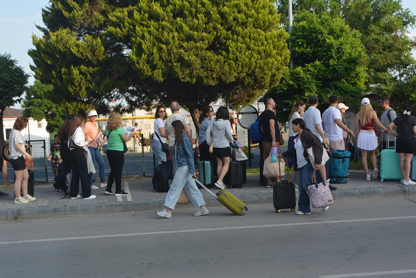 Kurban Bayramı Kuyruğu! Herkes Oraya Gidiyor - Resim : 4