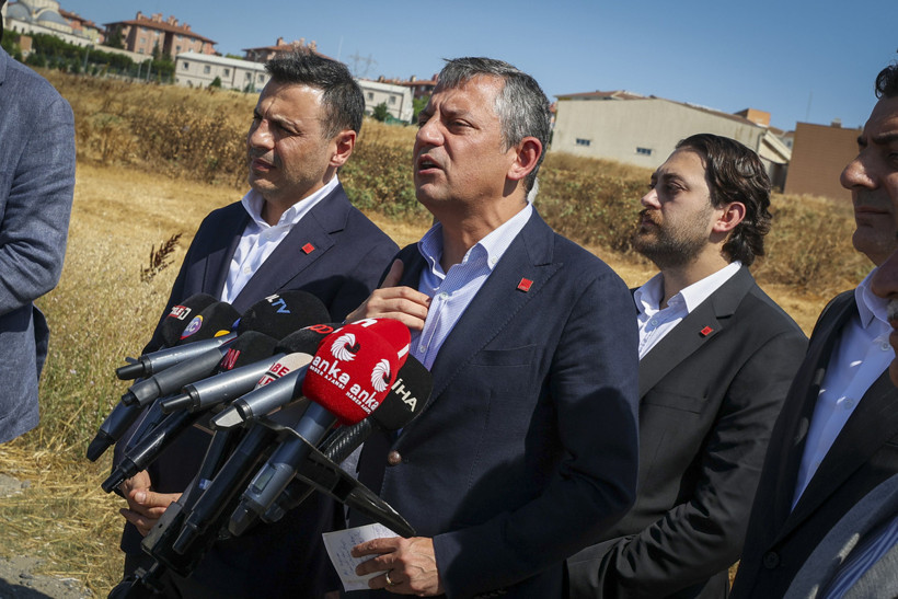 Özgür Özel, İsim Vermeden Çok Sert Konuştu: Kabusunuz Olur, Rüyanıza Girerim - Resim : 1