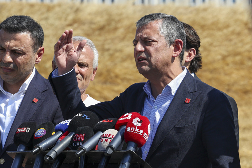 Özgür Özel, İsim Vermeden Çok Sert Konuştu: Kabusunuz Olur, Rüyanıza Girerim - Resim : 3