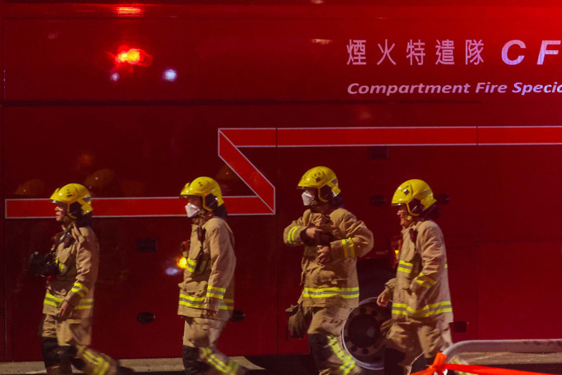 Hong Kong Cehennemi Yaşıyor! Büyük Yangında Ölü Sayısı Arttı, Yüzlerce Kişiden Haber Yok - Resim : 9