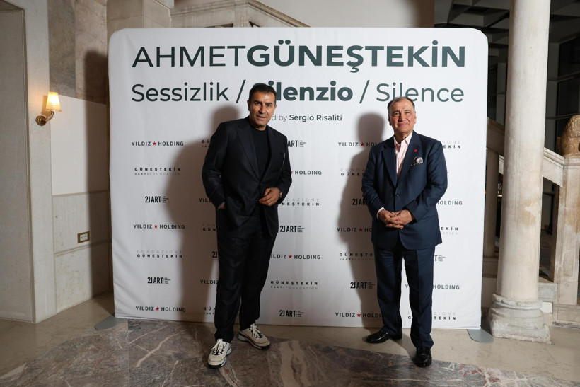 Ahmet Güneştekin Venedik’i 'Sessizlik' ile Fethetti - Resim : 1