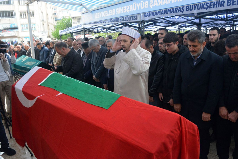 Gözyaşları Sel Oldu, Almina'ya Veda... 'Cennet Kuşum Güle Güle' - Resim: 10