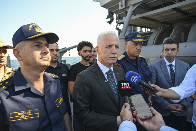 Marmara’nın Derinliklerinde Zamana Karşı Yarış: 'Tuğberk İmamoğlu'nun Enkazı 720 Metre Derinlikte Bulundu - Resim : 8