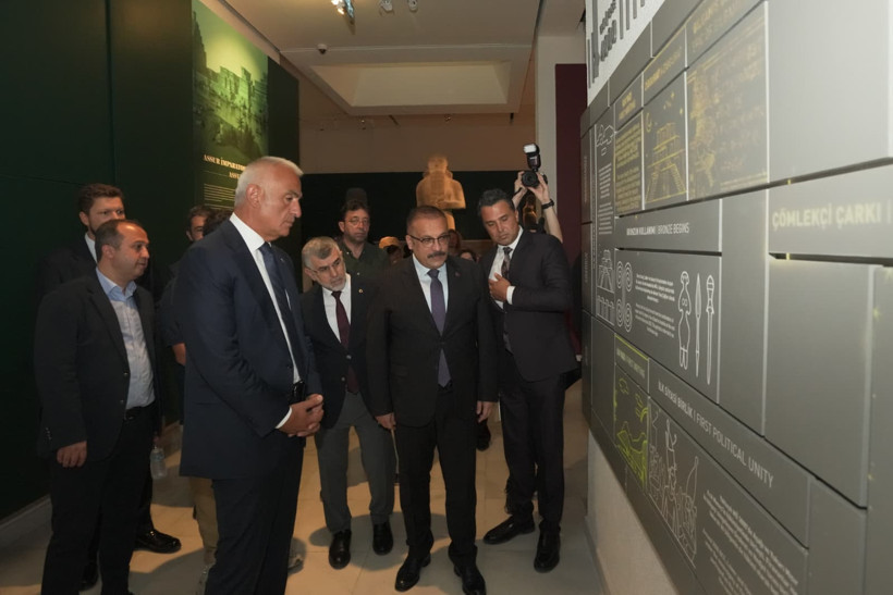 İstanbul Arkeoloji Müzelerinde Büyük Dönüşüm! 54 Bin Çini Tek Tek Restore Edildi - Resim : 7