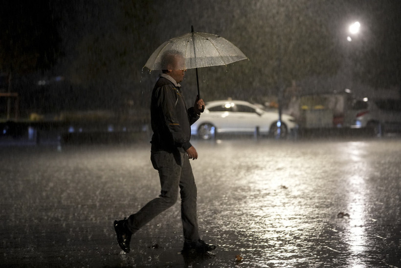 Yurt Genelinde Sağanak Alarmı! Meteoroloji 15 İl İçin Sarı Kodlu Uyarı - Resim : 2