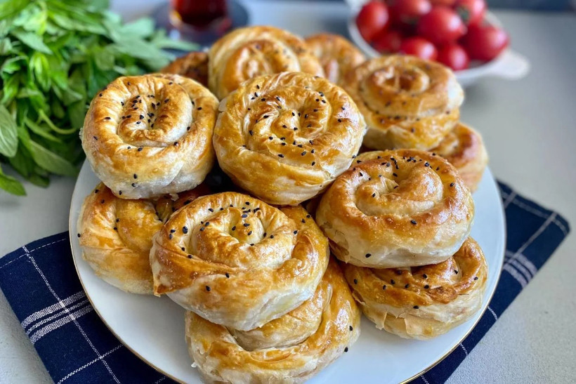 TasteAtlas Açıkladı: Dünyanın En İyi Börekleri Listesinde İlk 10’a 8 Türk Böreği Girdi! Bol Malzemeli Paçanga Böreği Dünya Birincisi - Resim : 5
