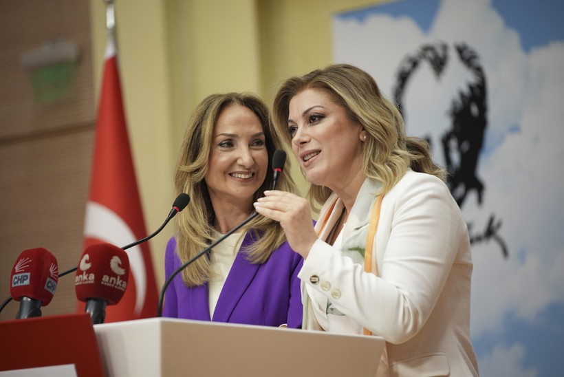 CHP Kadın Kolları Genel Başkanlığında Devir Teslim Töreni - Resim : 1