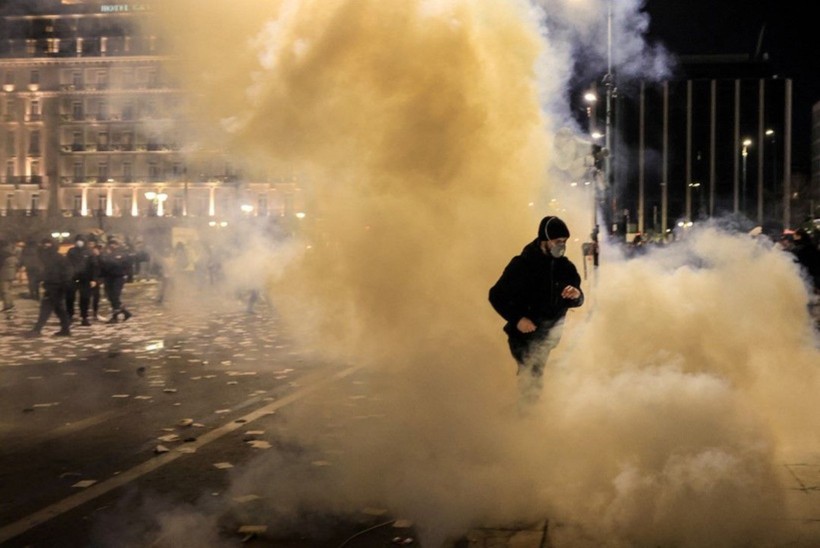 Tren Faciasının 2. Yıldönümünde Protestolar Büyüdü, Yunanistan Yangın Yerine Döndü - Resim : 3