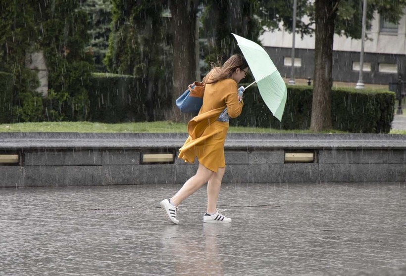 Meteoroloji 20 ili tek tek uyardı: Şemsiyeleri hazırlayın, gök gürültülü sağanak geliyor! - Resim: 2