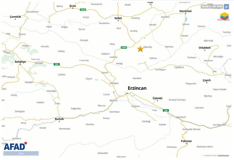 Gümüşhane'de Korkutan Deprem - Resim : 1