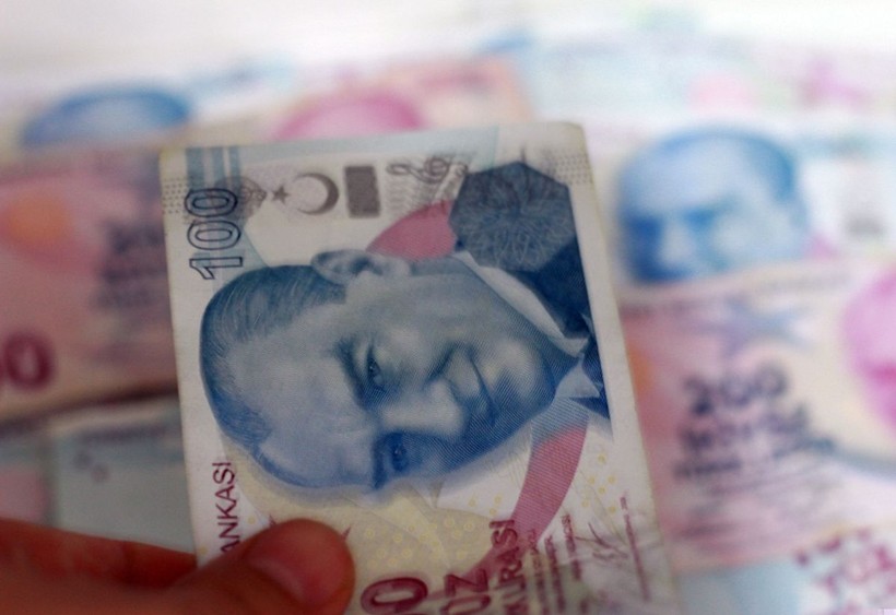Asgari Ücrete Zamda 1.360 Liralık Fark! Tüm Senaryolar Tek Tek Hesaplandı: Uzman İsim Anlattı, Refah Payı ile Geliyor… - Resim: 8