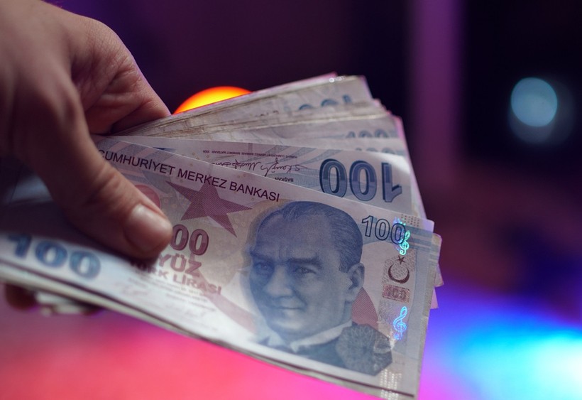 255 ila 560 Euro Arasında Değişecek! Çalışan Annelere 20 Ay Boyunca Ödeme: Bakan Işıkhan Duyurdu - Resim : 1
