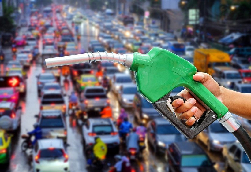 SON DAKİKA: Akaryakıt Fiyatları Bir Bir Düşüyor! Önce Motorin Bugün Benzin (4 Mart Salı Güncel Benzin-Mazot Fiyatı) - Resim : 1