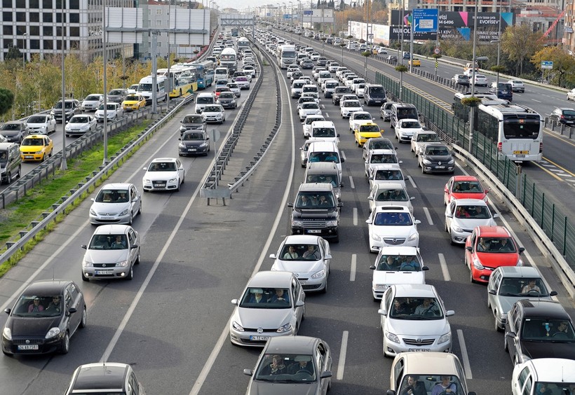 Sürücüler Dikkat: İstanbul'da Bu Yollar Bugün Trafiğe Kapalı - Resim : 2