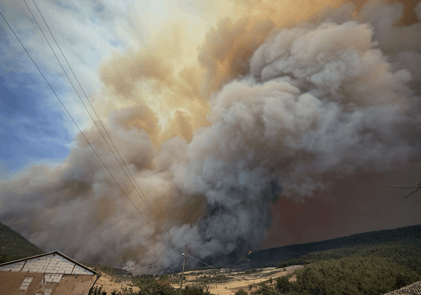 Sakarya'daki Yangın Yine Bilecik'e Sıçradı - Resim : 1